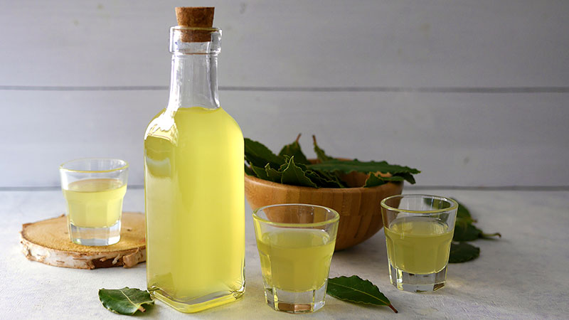 Liquore di alloro