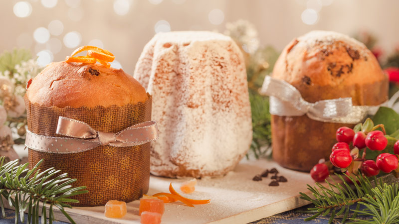 Tutti i trucchi per riciclare il pandoro e il panettone