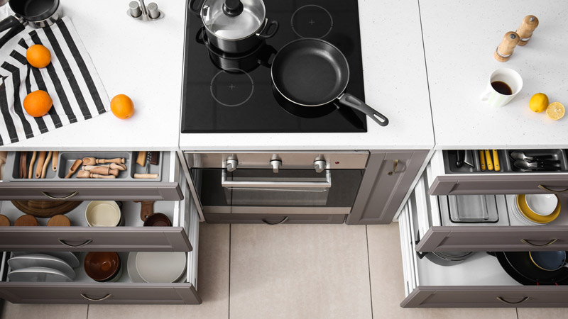 ordine in cucina cassetti