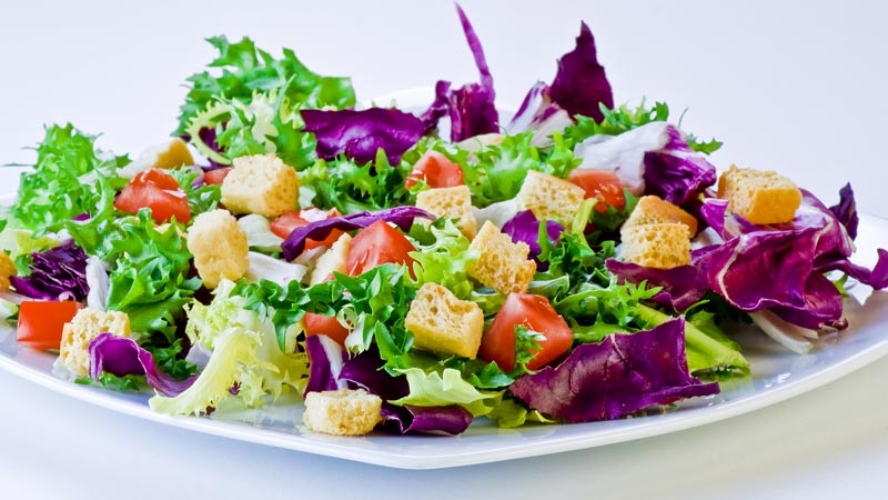 insalata crostini di pane