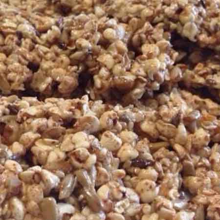 Barrette all'avena, miele e frutta secca