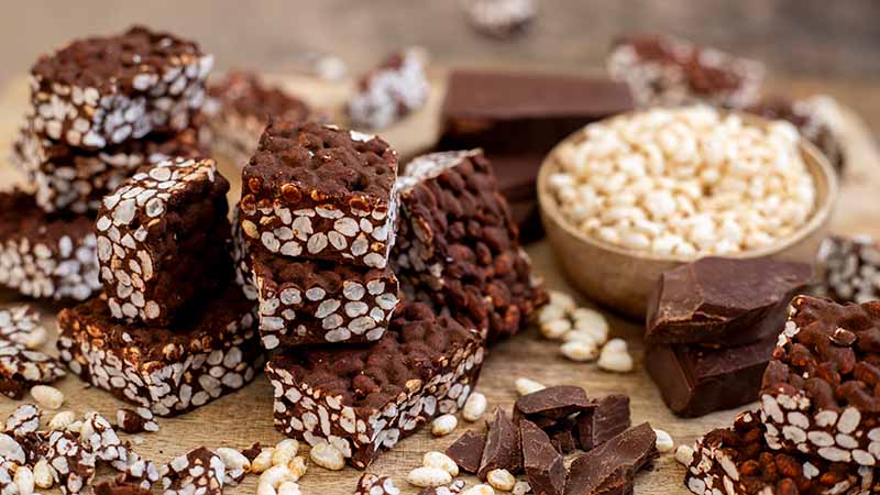 Barrette cioccolato fondente e riso soffiato