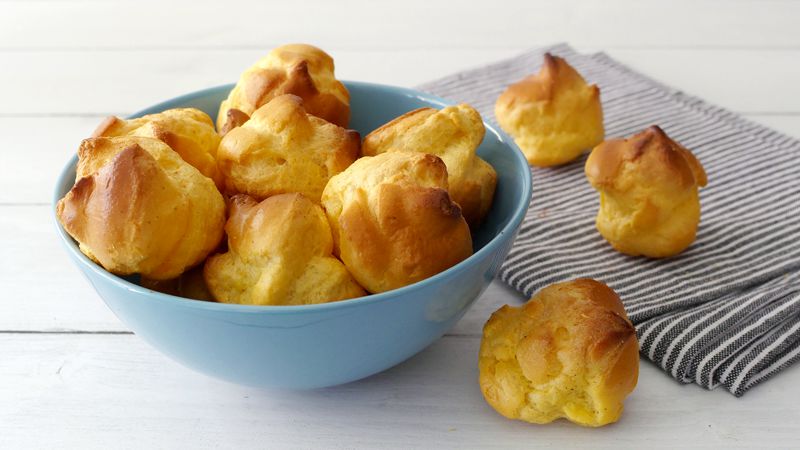 Bignè al forno con pasta choux