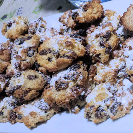 Biscotti cannella e uvetta