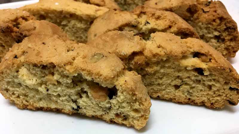 Biscotti con frutta secca