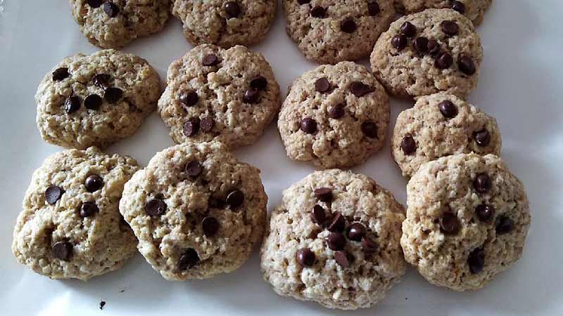 Biscotti cereali e cioccolato