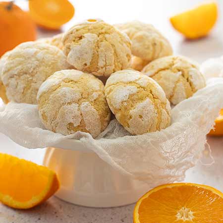 Biscotti crinkle all'arancia