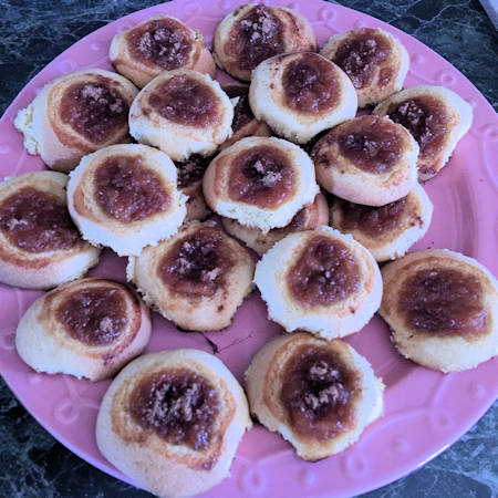 Biscotti cuore di mela e cannella