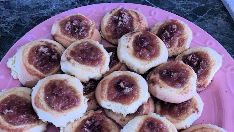 Biscotti cuore di mela e cannella