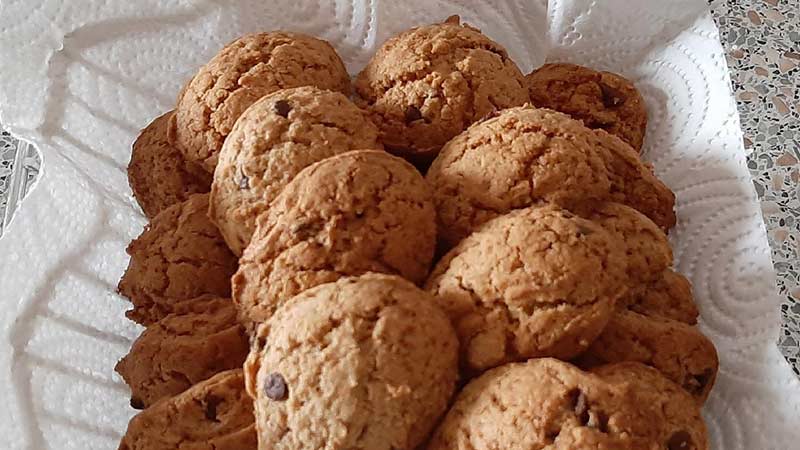 Biscotti d'avena e gocce di cioccolato