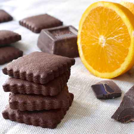 Biscotti al cioccolato e arancia