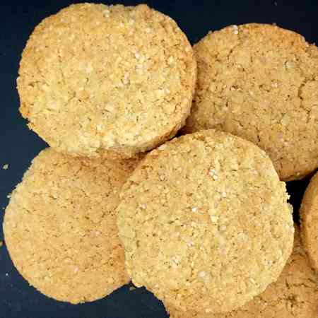 Biscotti grancereale con mandorle