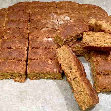 Biscotti integrali con farro e lievito madre