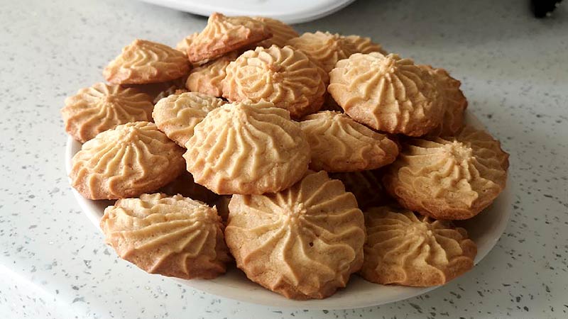 Biscottini con burro di mandorle