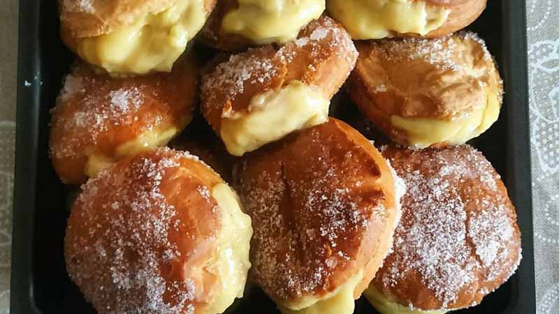 Bomboloni con crema vegan al forno