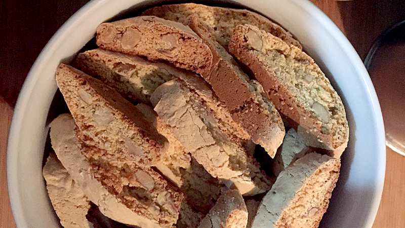 Cantucci con scorza di limone