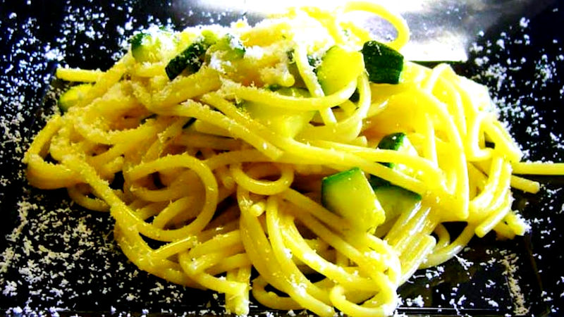 Carbonara di zucchine