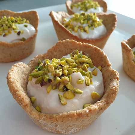 Cestini integrali con crema di ricotta e yogurt