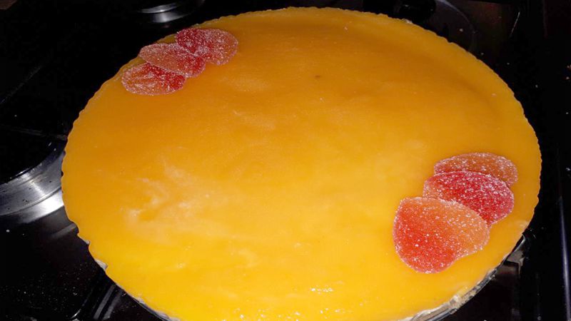 Cheesecake alle pesche sciroppate