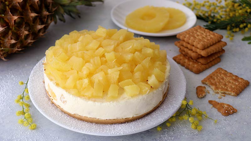 Cheesecake mimosa all'ananas