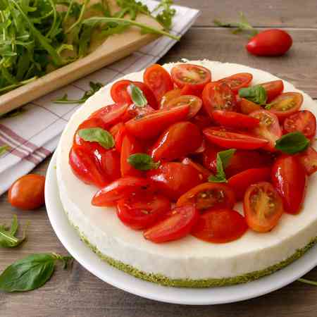 Cheesecake salata tricolore