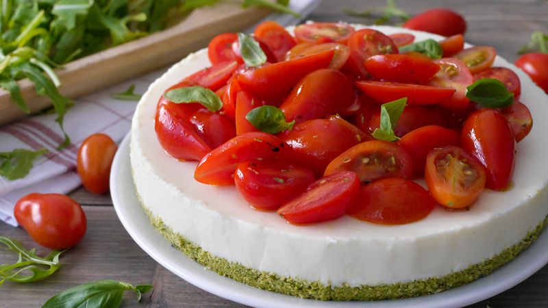Cheesecake salata tricolore