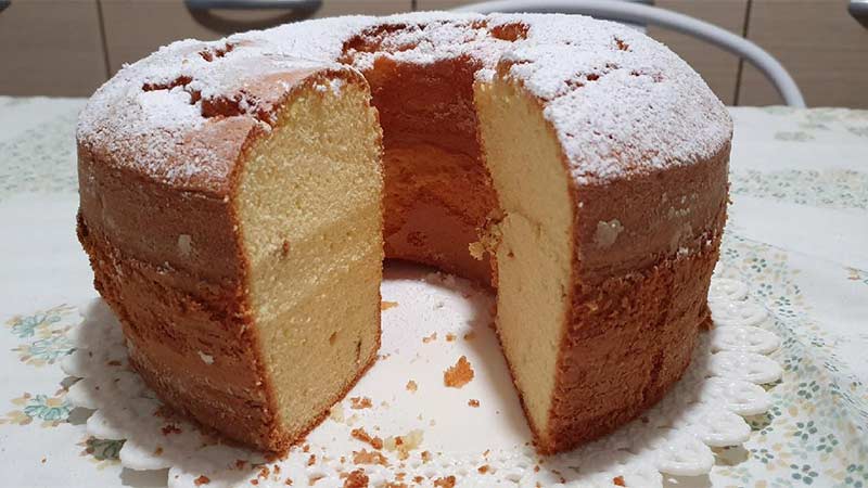 Chiffon cake all'arancia