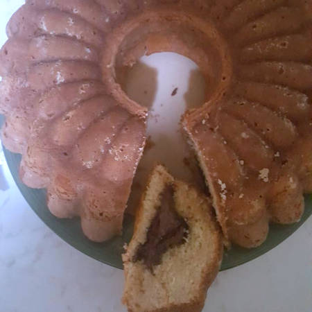 Ciambella con cuore di Nutella morbido