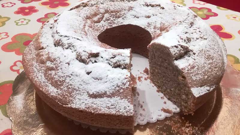 Ciambella integrale alle mandorle