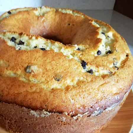 Ciambellone alla ricotta soffice e veloce