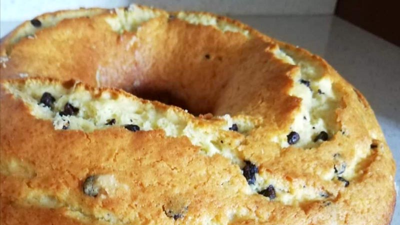 Ciambellone alla ricotta soffice e veloce