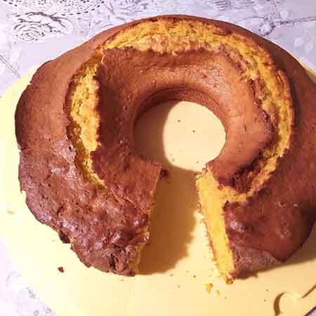 Ciambellone di carote