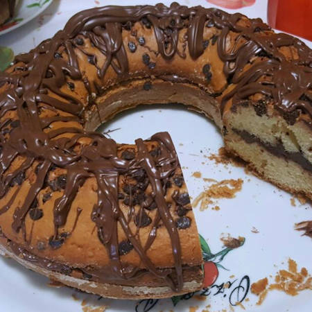 Ciambellone gocce di cioccolato e Nutella