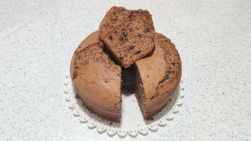 Ciambellone integrale al cioccolato