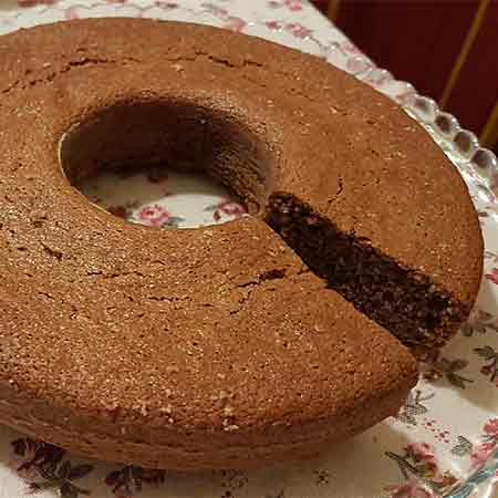 Ciambellone nocciole noci e mandorle senza glutine