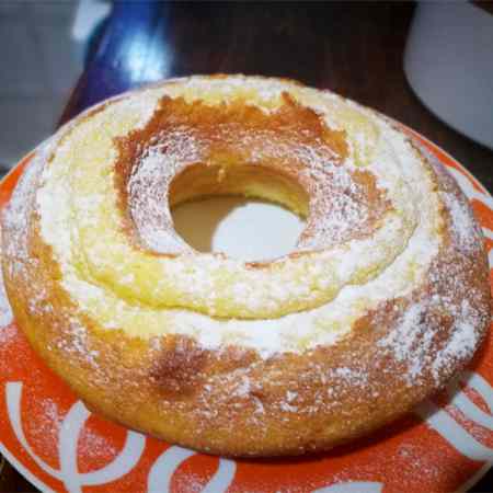 Ciambellone vanigliato