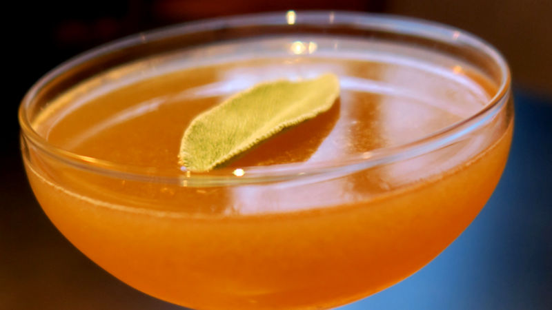 Cocktail arance, mele e Sherry