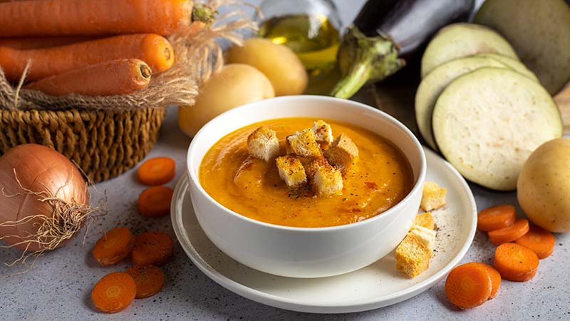 Crema di patate, carote e melanzane