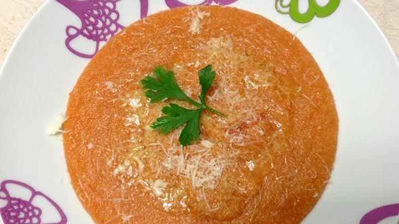 Crema di semolino al pomodoro