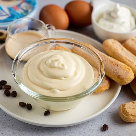 Crema per tiramisù con panna