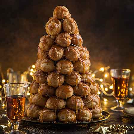 Croquembouche