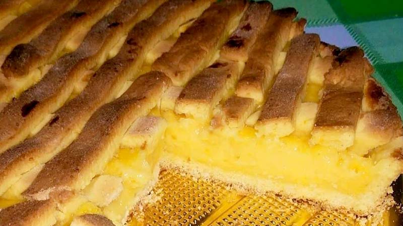 Crostata con crema all'arancia