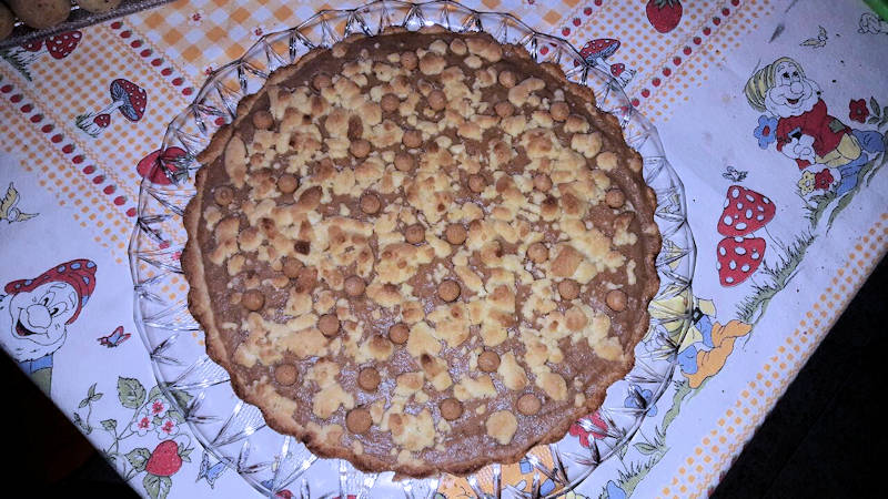 Crostata di ricotta con amaretti e mandorle