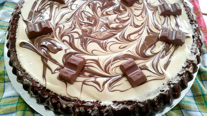 Crostata morbida Kinder Bueno