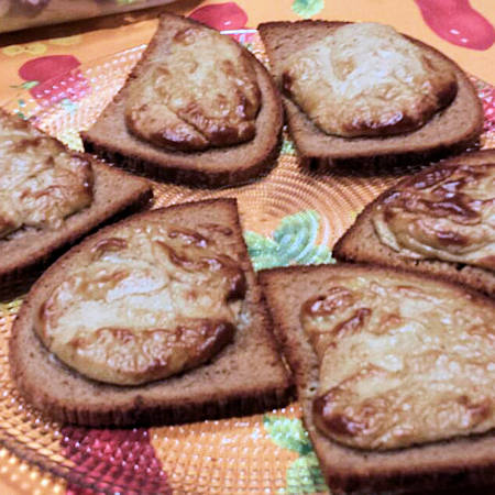 Crostini ai funghi porcini