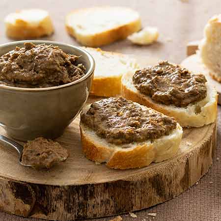 Crostini di fegatini toscani