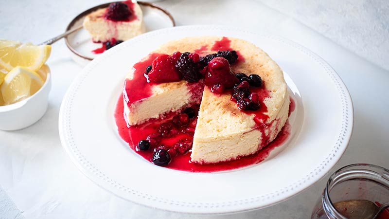 Crustless cheesecake