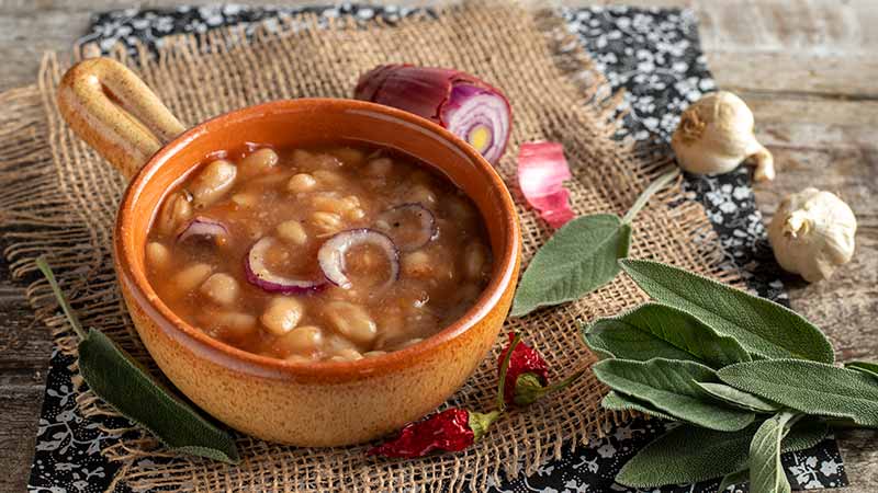 Fagioli all'uccelletto