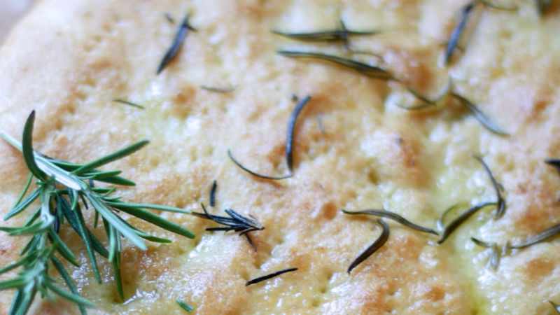 Focaccia al rosmarino