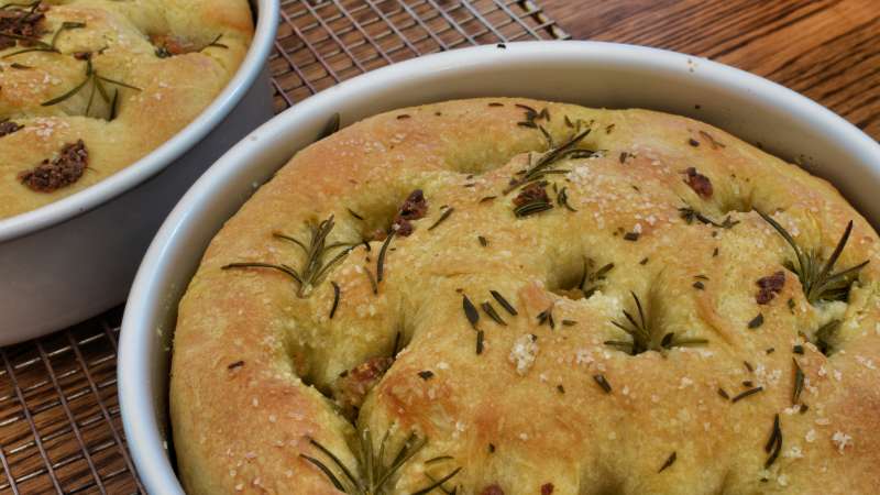 Focaccia morbida alta e soffice